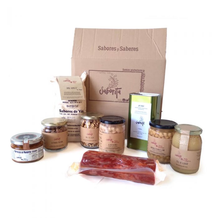 CAJA BÁSICA III (Caja básica + garbanzos cocidos + almendra + lomo)